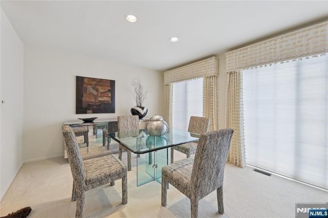 7 Coniston Court, Wayne, NJ 07470