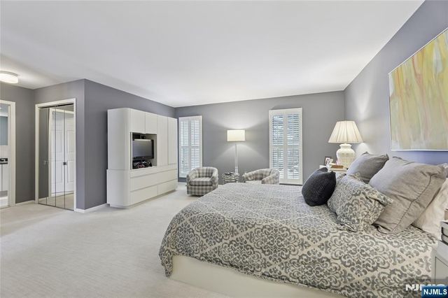 7 Coniston Court, Wayne, NJ 07470