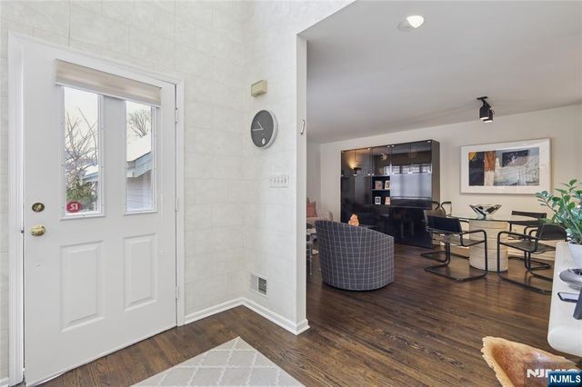 7 Coniston Court, Wayne, NJ 07470