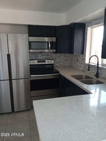 3605 W BETHANY HOME Road 13, Phoenix, AZ 85019