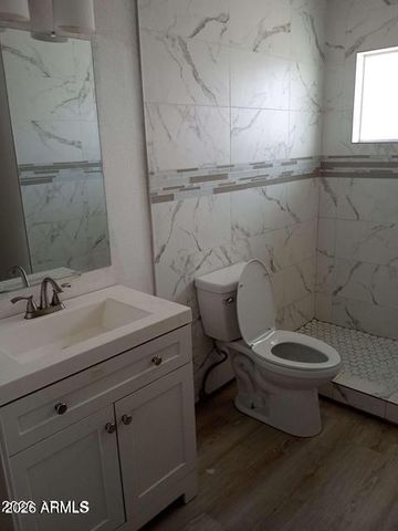 3605 W BETHANY HOME Road 13, Phoenix, AZ 85019