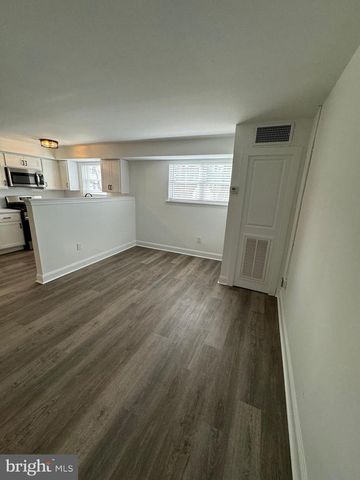 1841 DAVISVILLE RD #B7, Willow Grove, PA 19090