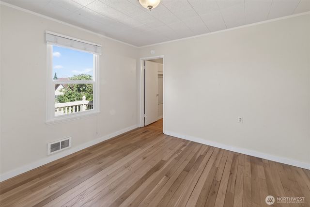 209 E Eleventh Street, Port Angeles, WA 98362