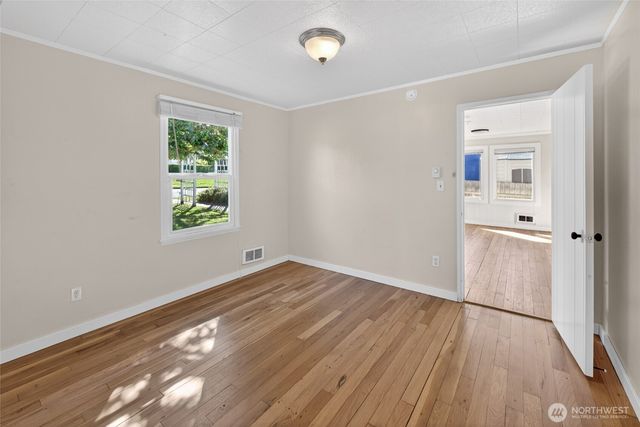 209 E Eleventh Street, Port Angeles, WA 98362
