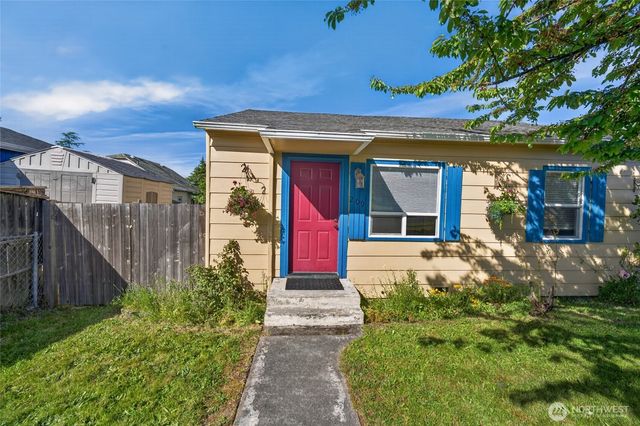 209 E Eleventh Street, Port Angeles, WA 98362