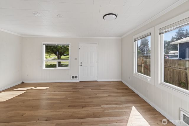 209 E Eleventh Street, Port Angeles, WA 98362