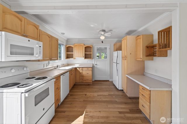 209 E Eleventh Street, Port Angeles, WA 98362