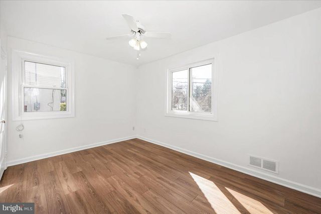 11852 HUGGINS DR, Silver Spring, MD 20902