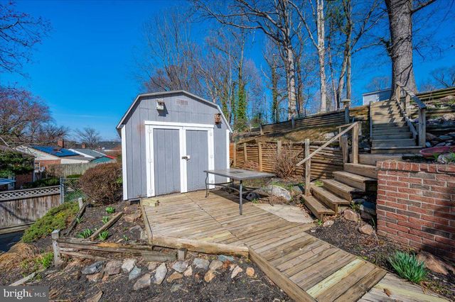 11852 HUGGINS DR, Silver Spring, MD 20902