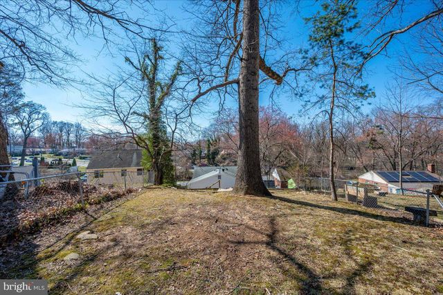 11852 HUGGINS DR, Silver Spring, MD 20902