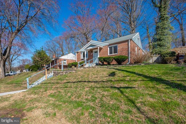 11852 HUGGINS DR, Silver Spring, MD 20902