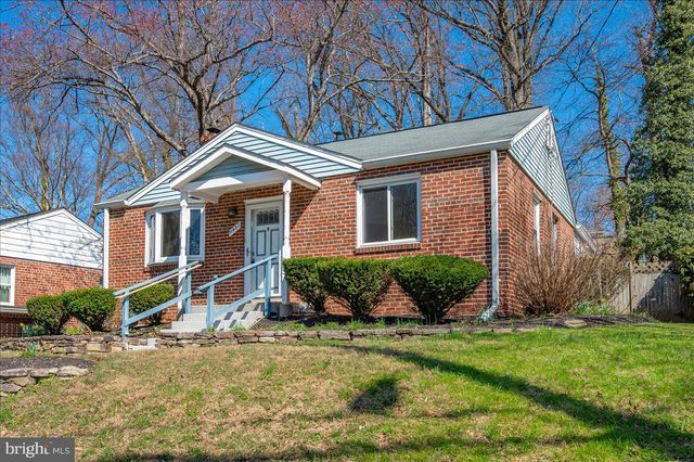 11852 HUGGINS DR, Silver Spring, MD 20902