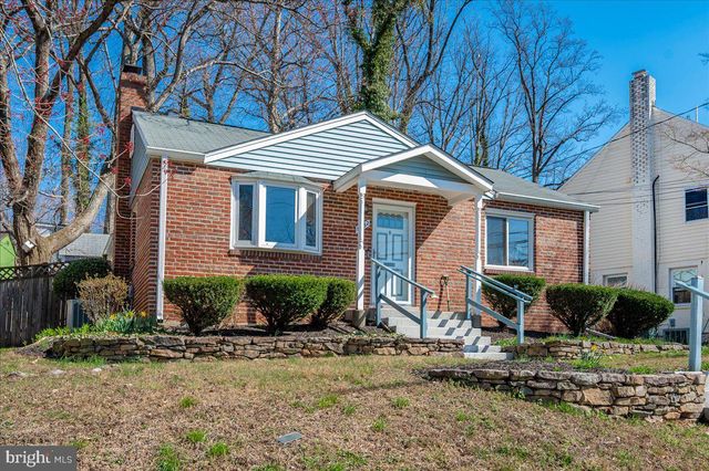 11852 HUGGINS DR, Silver Spring, MD 20902