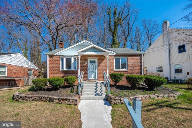 11852 HUGGINS DR, Silver Spring, MD 20902