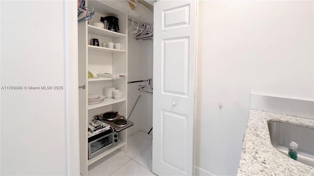 1950 SW 5th St 2, Miami, FL 33135