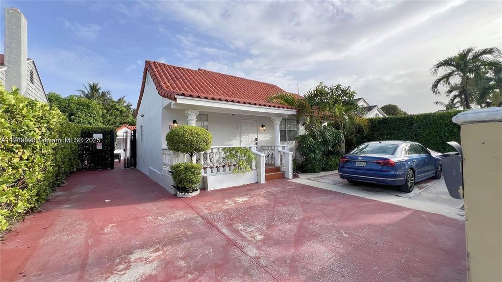 1950 SW 5th St 2, Miami, FL 33135