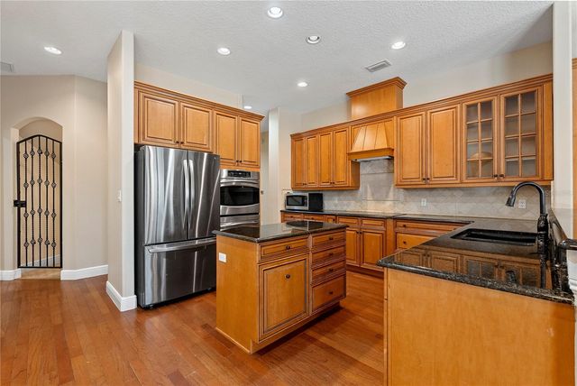 8297 DAY LILY PLACE, Sanford, FL 32771