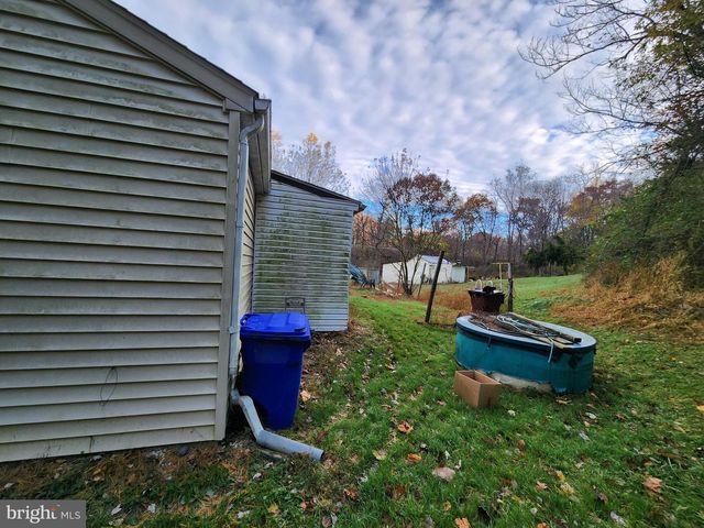 415 TWIN ARCH, Mount Airy, MD 21771