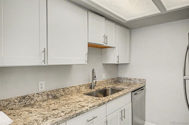 1342 S Cathay Court 202, Aurora, CO 80017