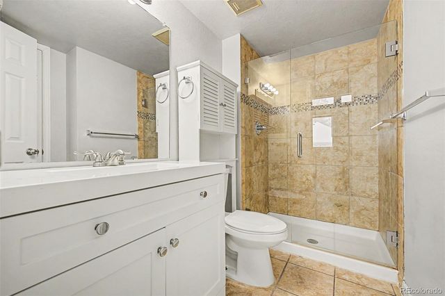 1342 S Cathay Court 202, Aurora, CO 80017