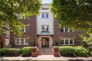22 Collier NW Road 8, Atlanta, GA 30309