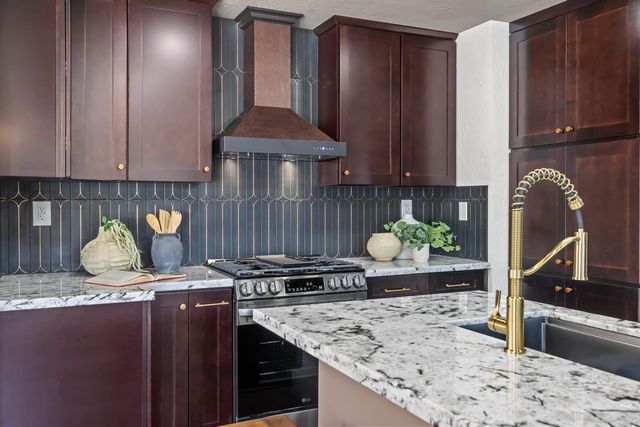 1487 N Echo Avenue, Fresno, CA 93728