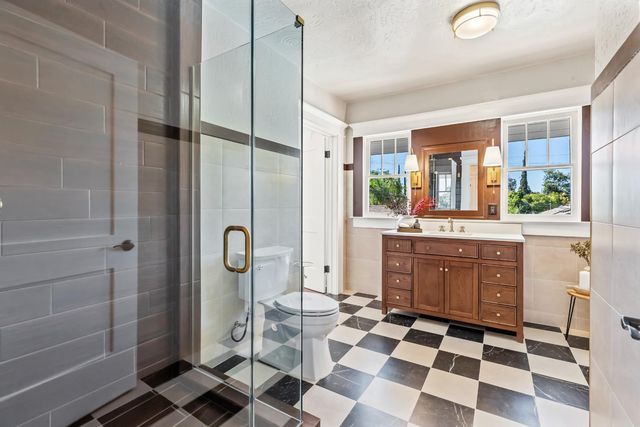 1487 N Echo Avenue, Fresno, CA 93728