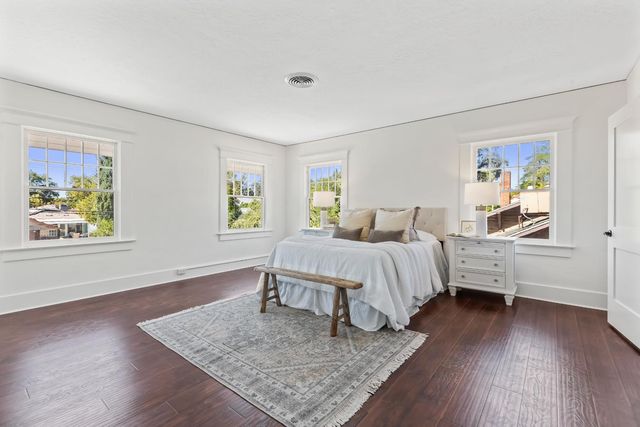 1487 N Echo Avenue, Fresno, CA 93728