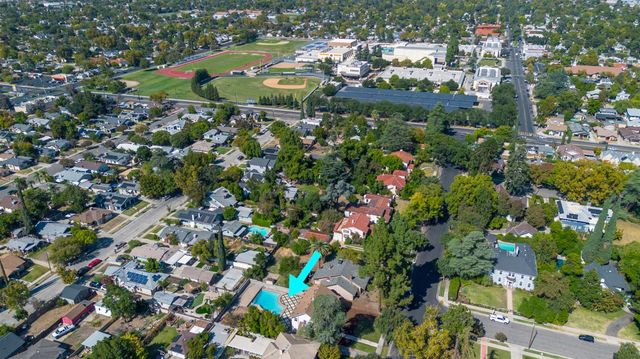 1487 N Echo Avenue, Fresno, CA 93728