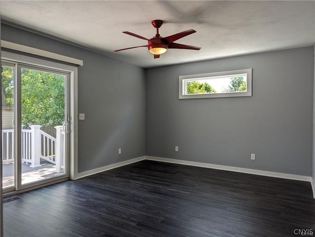 5854 Reis Drive, Cicero, NY 13039