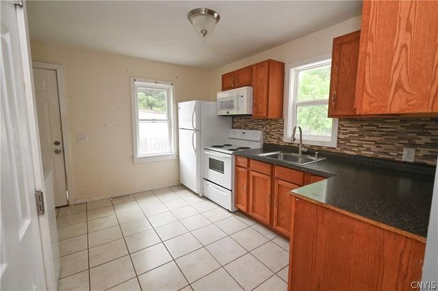 5854 Reis Drive, Cicero, NY 13039