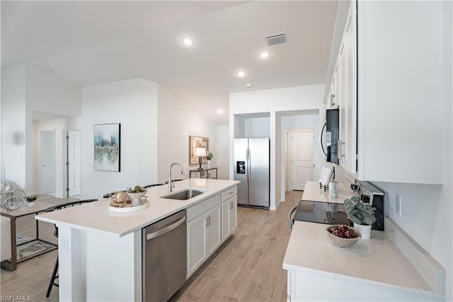 1513 NE 7th AVE, Cape Coral, FL 33909