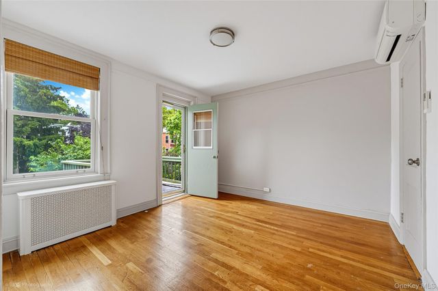 39-33 49th Street, Sunnyside, NY 11104