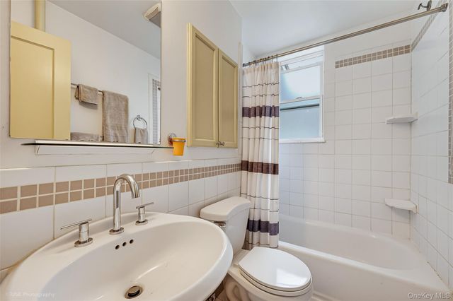 39-33 49th Street, Sunnyside, NY 11104