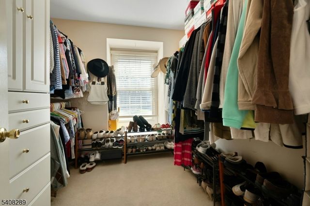 47 Dexter Dr N, Bernards Twp., NJ 07920