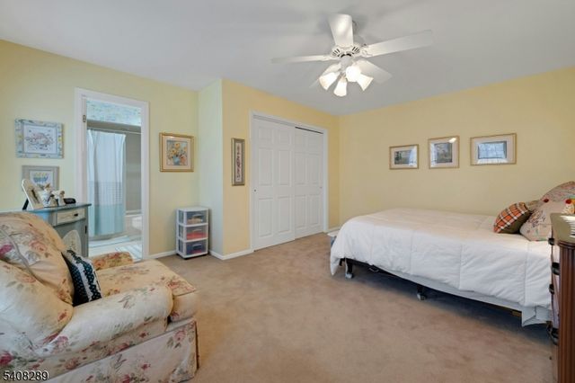 47 Dexter Dr N, Bernards Twp., NJ 07920