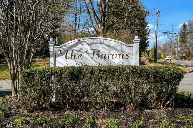 47 Dexter Dr N, Bernards Twp., NJ 07920