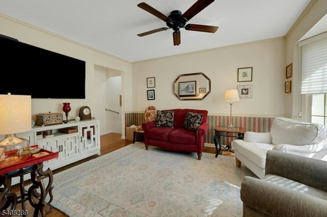 47 Dexter Dr N, Bernards Twp., NJ 07920