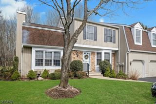 47 Dexter Dr N, Bernards Twp., NJ 07920