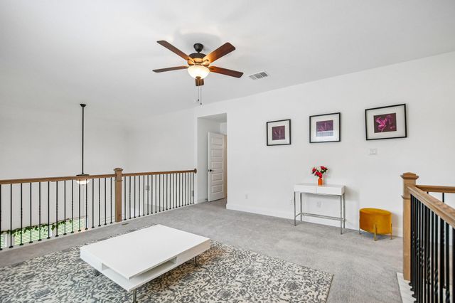 109 Coleman BND, Liberty Hill, TX 78642