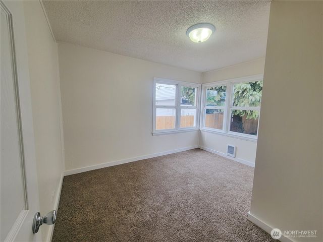 131 S 64th Street, Tacoma, WA 98408