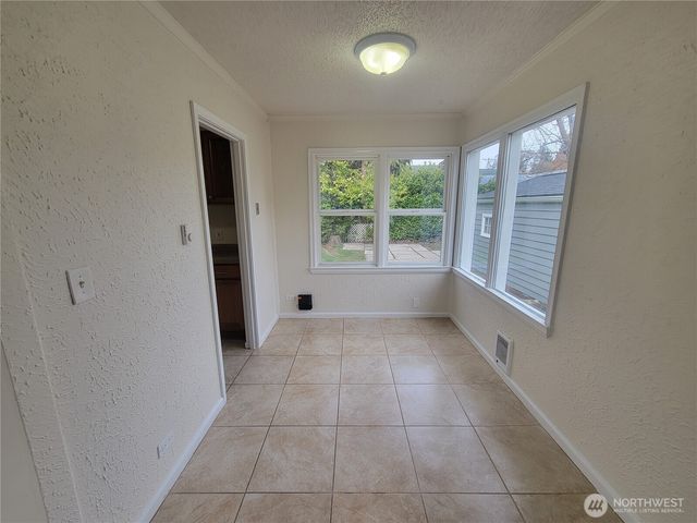 131 S 64th Street, Tacoma, WA 98408