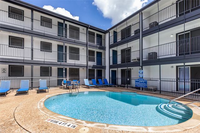 6010 N Lamar BLVD 205, Austin, TX 78752