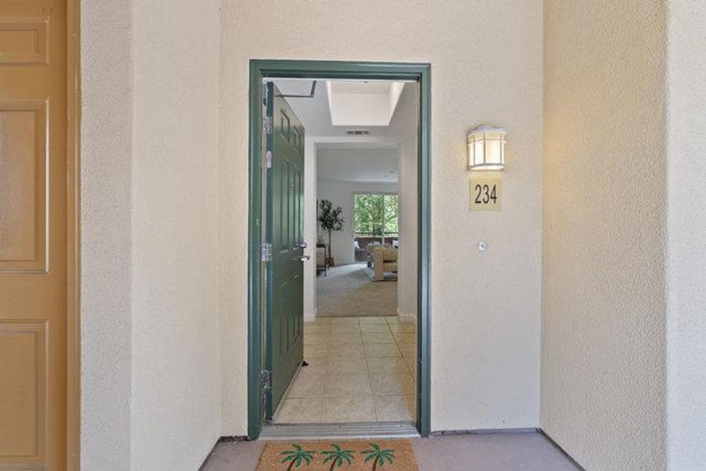 1390 Saddle Rack Street 234, San Jose, CA 95126