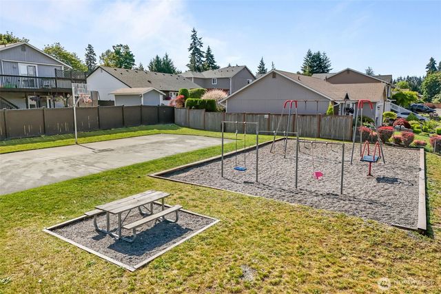 11702 123rd Avenue Ct E, Puyallup, WA 98374