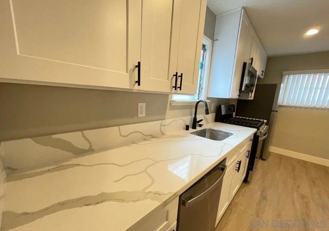 2136 Reed St, San Diego, CA 92109