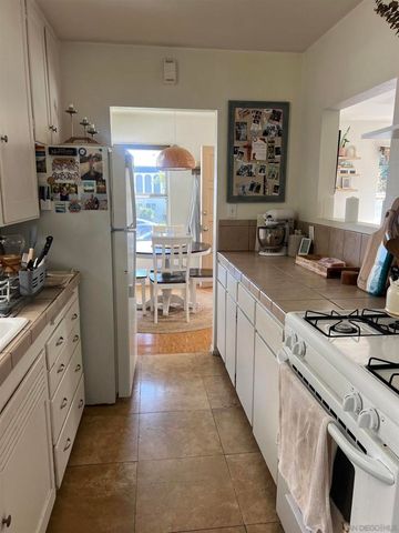 2136 Reed St, San Diego, CA 92109