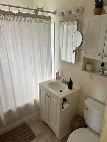 2136 Reed St, San Diego, CA 92109