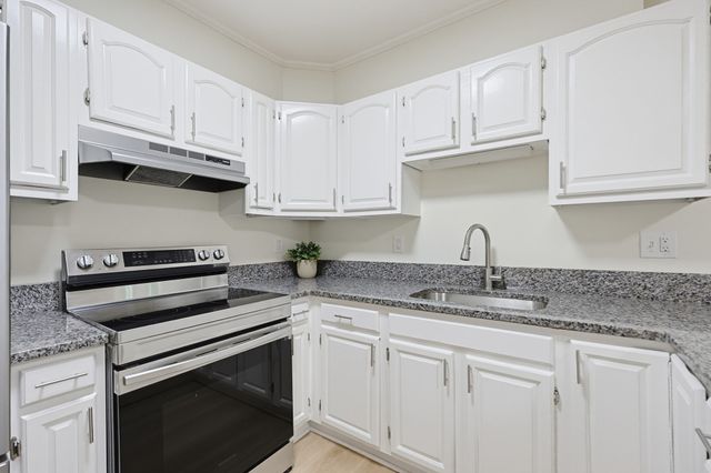 30 Clark Road, Fitchburg, MA 01420