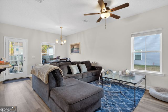 1296 Grayson Avenue, Hinesville, GA 31313